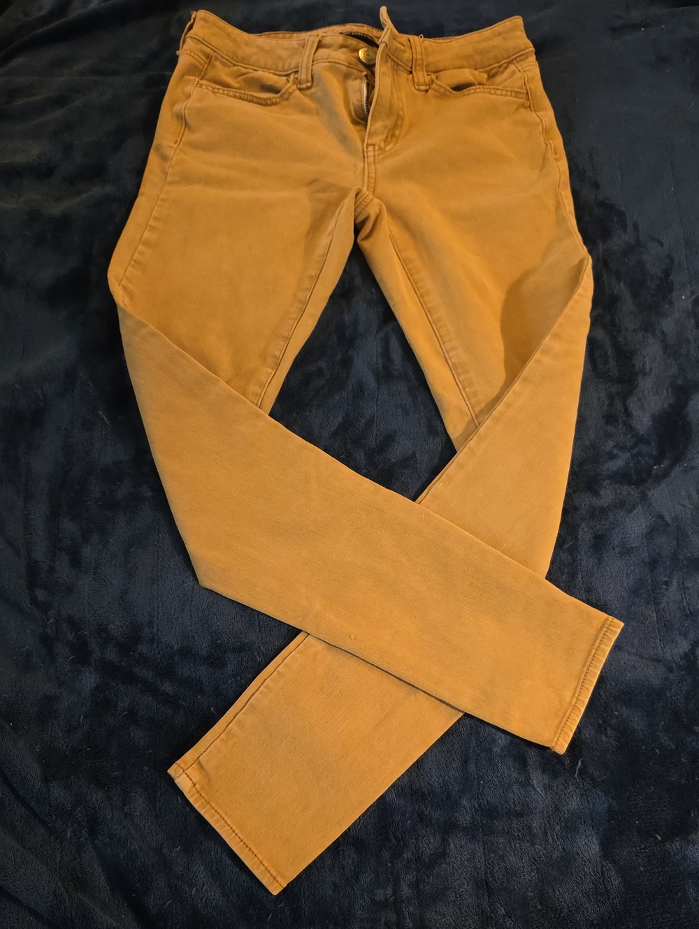 American Eagle Outfitters Skinny Jeans in Mustard